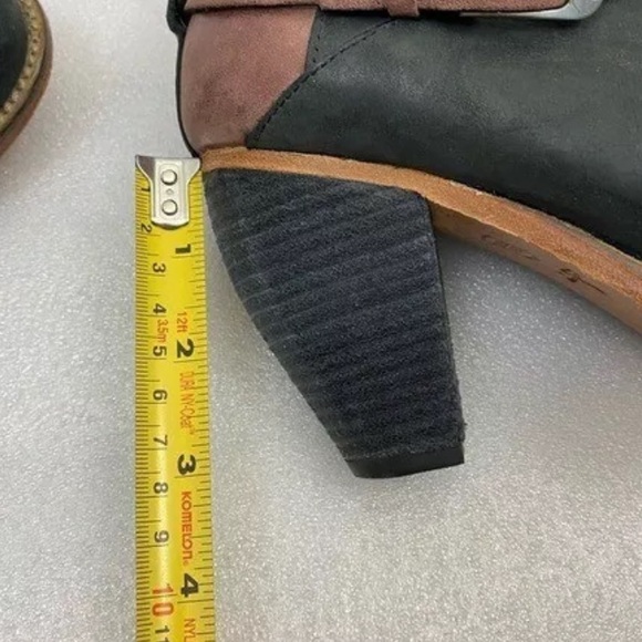 J Shoes Anthropologie Black Ankle Wrap Around Carson Mauve Leather Boots 8.5 - Picture 13 of 13